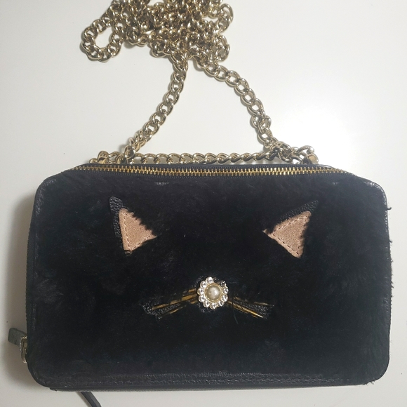 Kate spade New York crossbody bag with chain